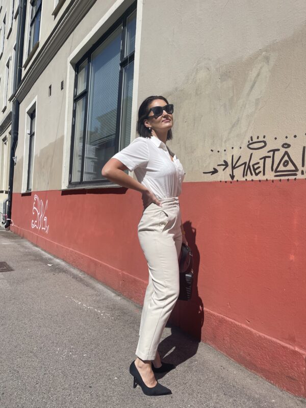 Bridget SS Shirt White – Urban Pioneers - Image 3